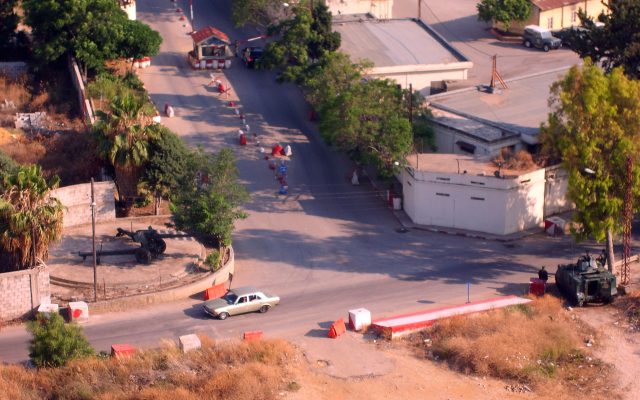 الجيش اللبناني يوقف 186 سورياً خلال حملة أمنية واسعة في مناطق عدة